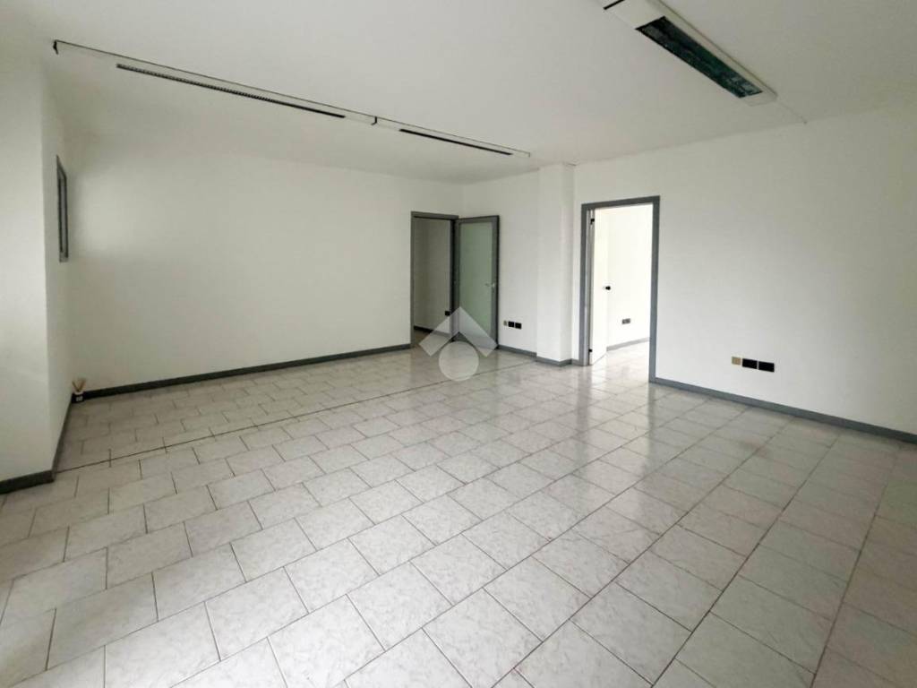 Immobile a Merate in VIA SPLUGA, 11 - Foto 5