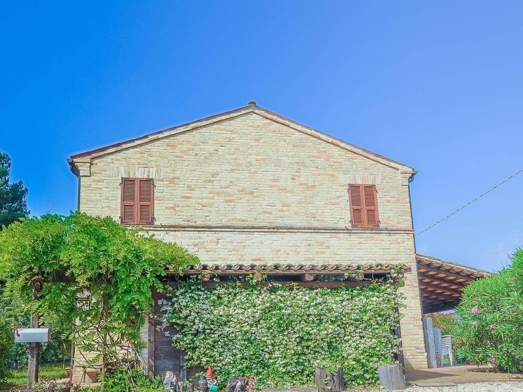 Rustico / casale a Altidona in Contrada Cantagallo - Foto 2