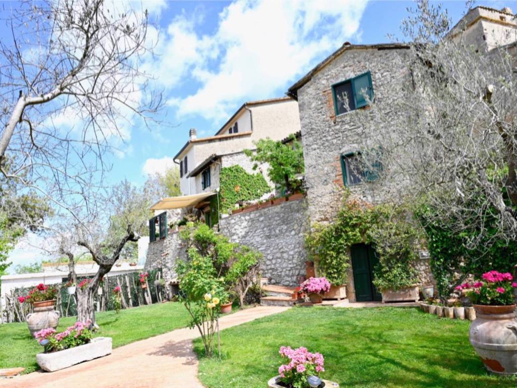 Rustico / casale a Massa martana in Vocabolo Poiane Basse - Foto 5