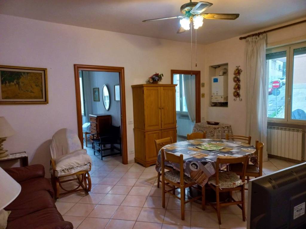 Appartamento a Gaeta in Via Piave - Foto 2