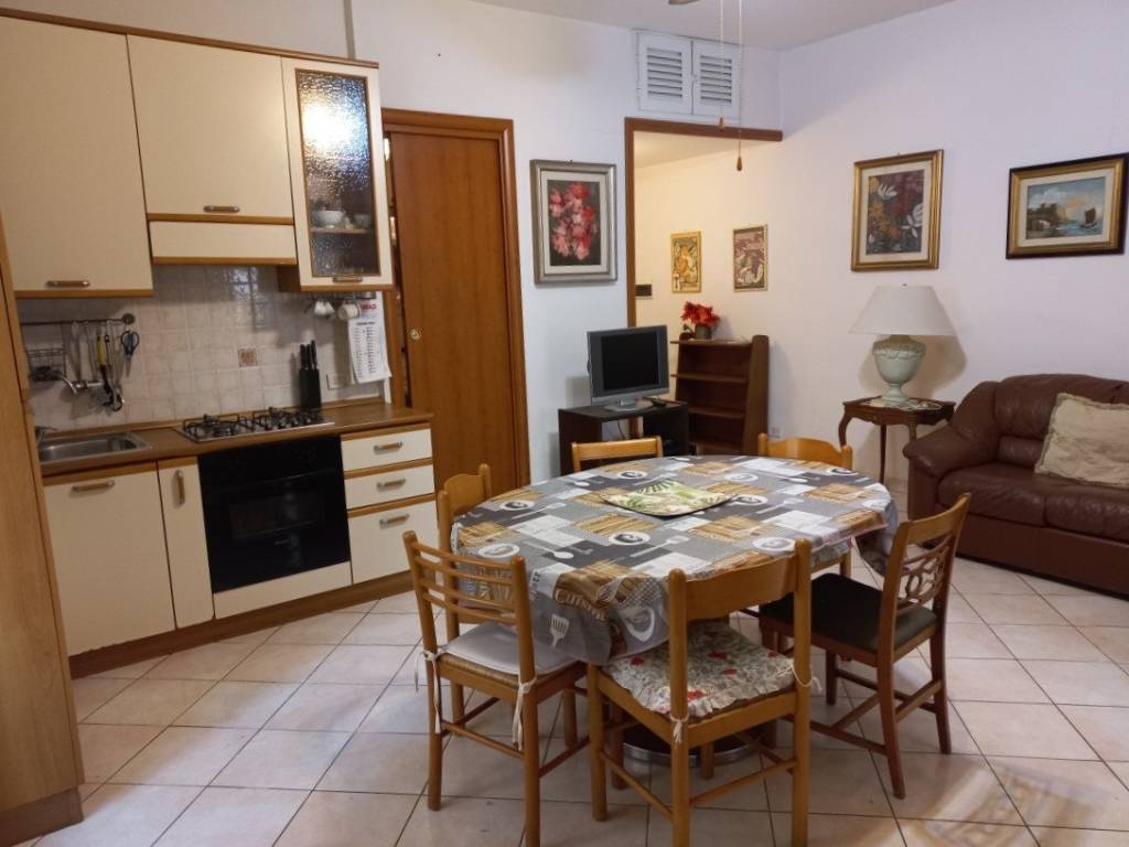 Appartamento a Gaeta in Via Piave - Foto 3