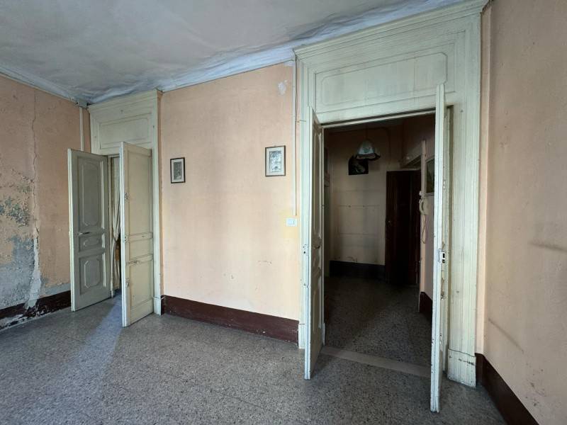Appartamento a Lamezia terme in Piazza Mercato Vecchio - Foto 4