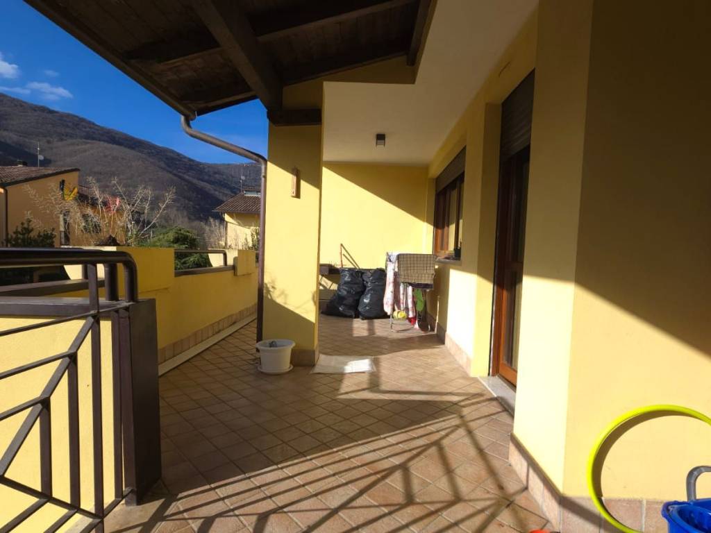 Villetta a schiera a L'aquila - Foto 2