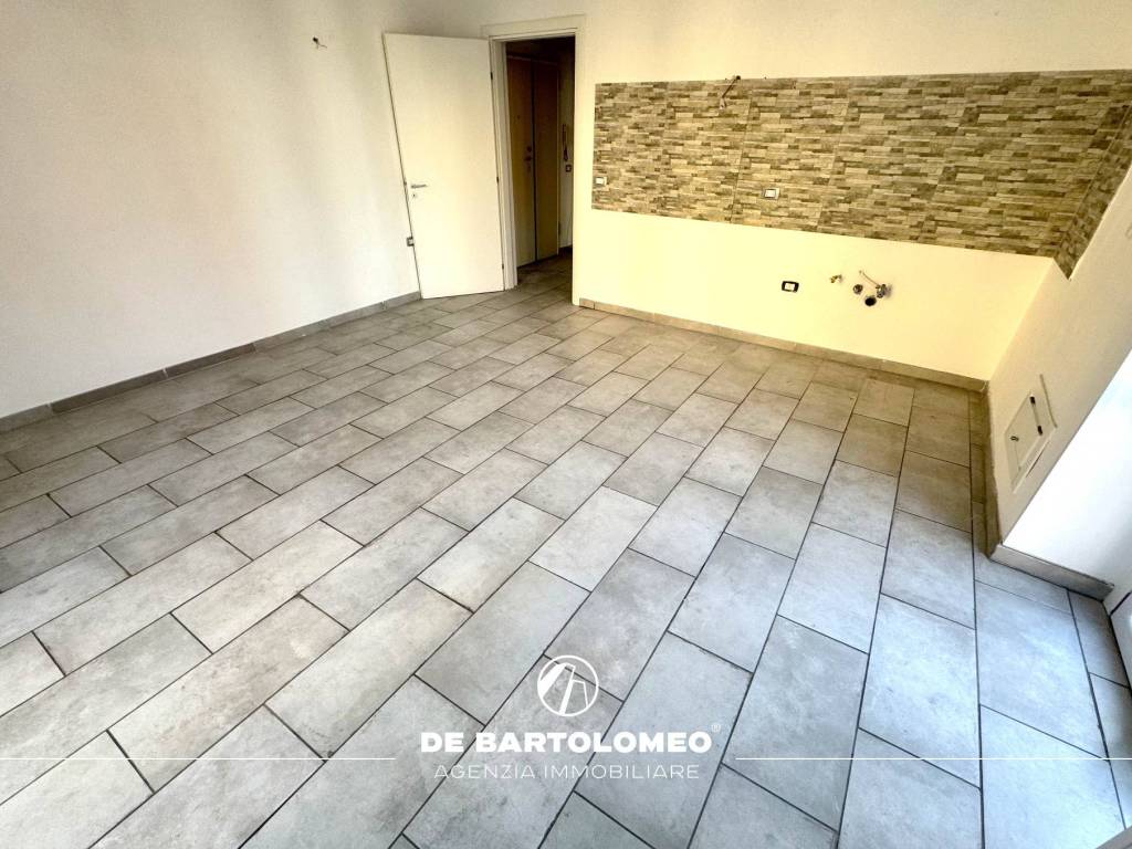 Appartamento a Taranto in Via Giuseppe Pisanelli - Foto 4