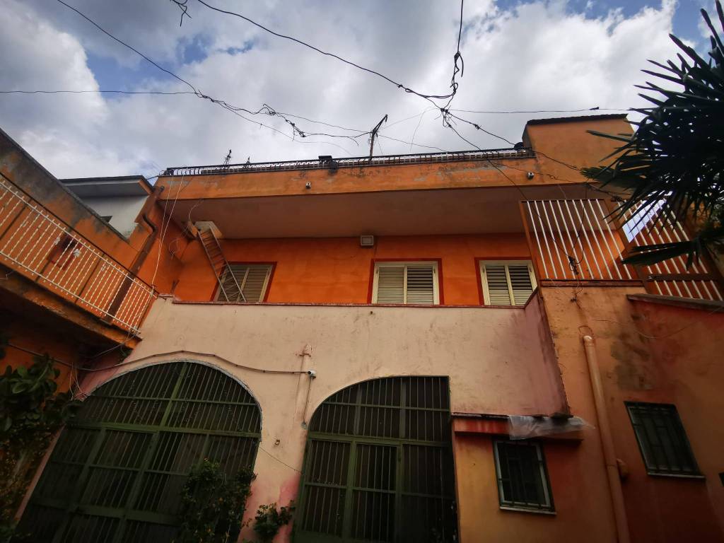 Casa indipendente a Caserta in Via Cancello - Foto 2