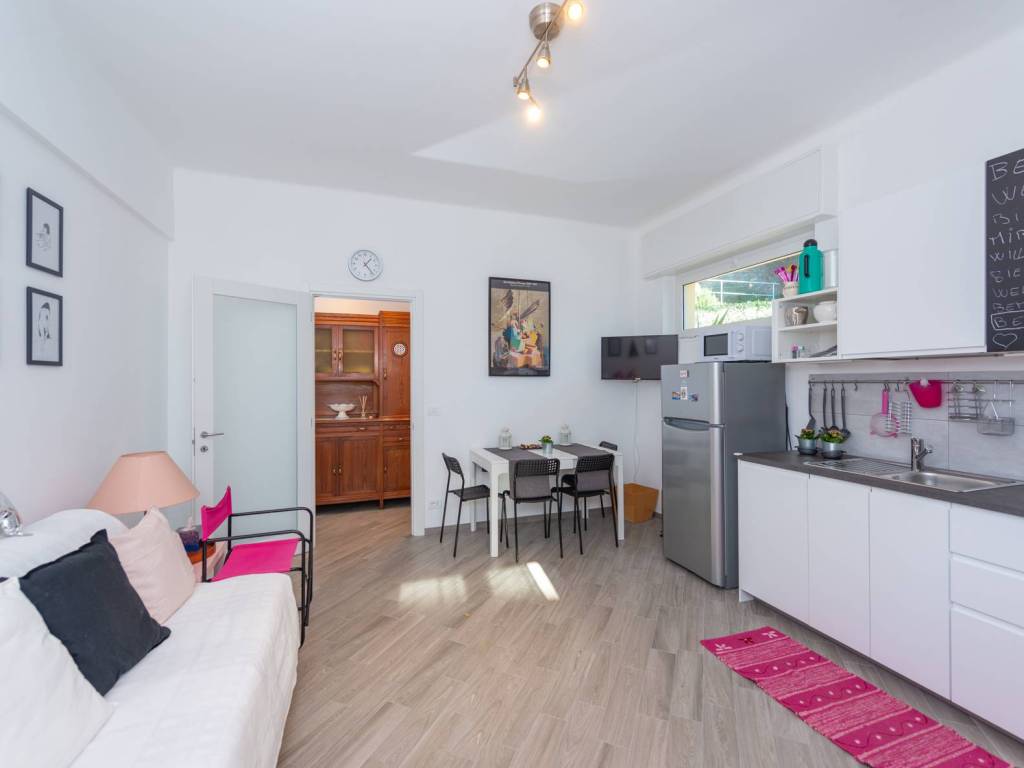 Appartamento a Genova in Via Donato Somma, 77 - Foto 2