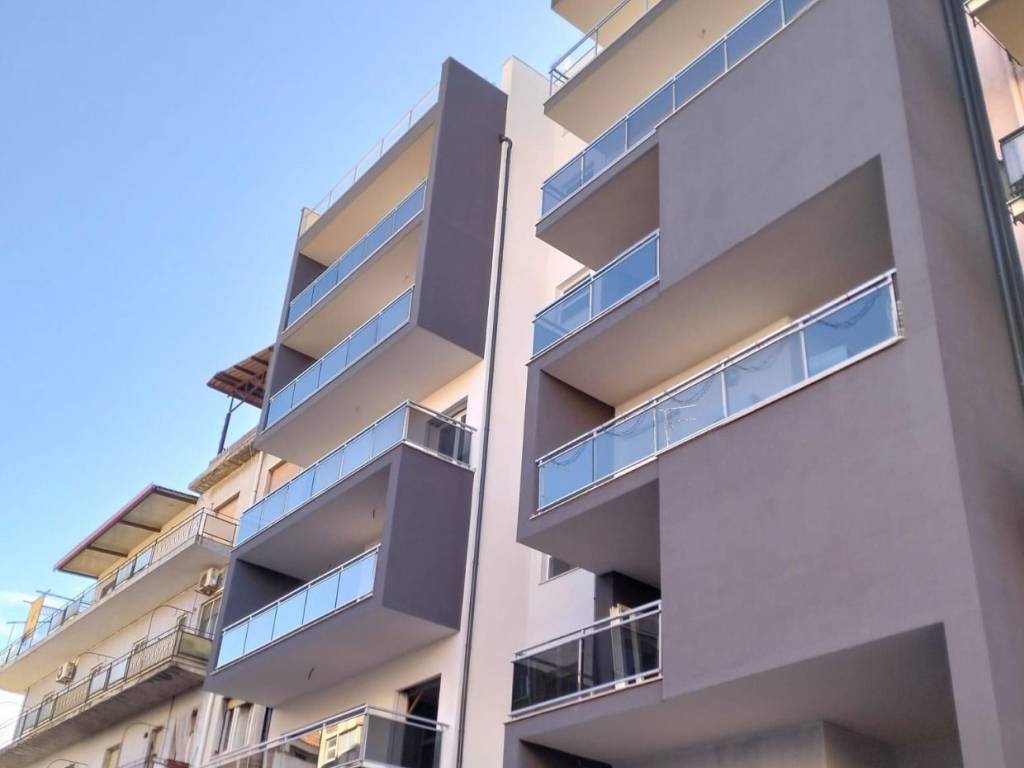 Appartamento a Reggio calabria in Traversa 2 Ina Casa - Foto 2