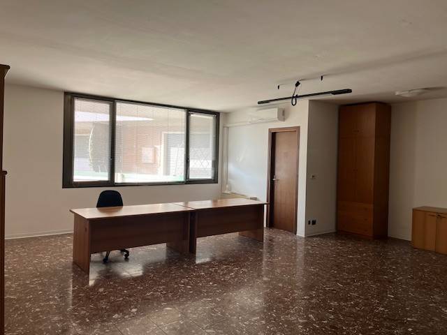 Immobile a Montegrotto terme in Via Alessandro Manzoni, 14 - Foto 3