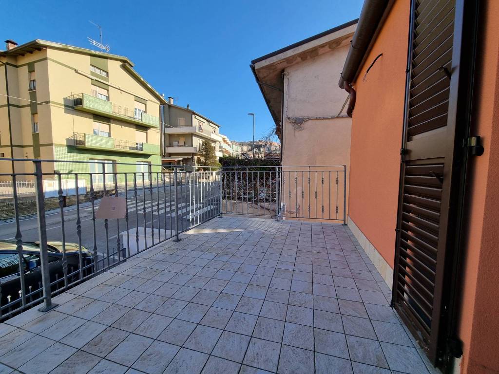 Appartamento a Castelfidardo in Via Luigi Cadorna - Foto 2