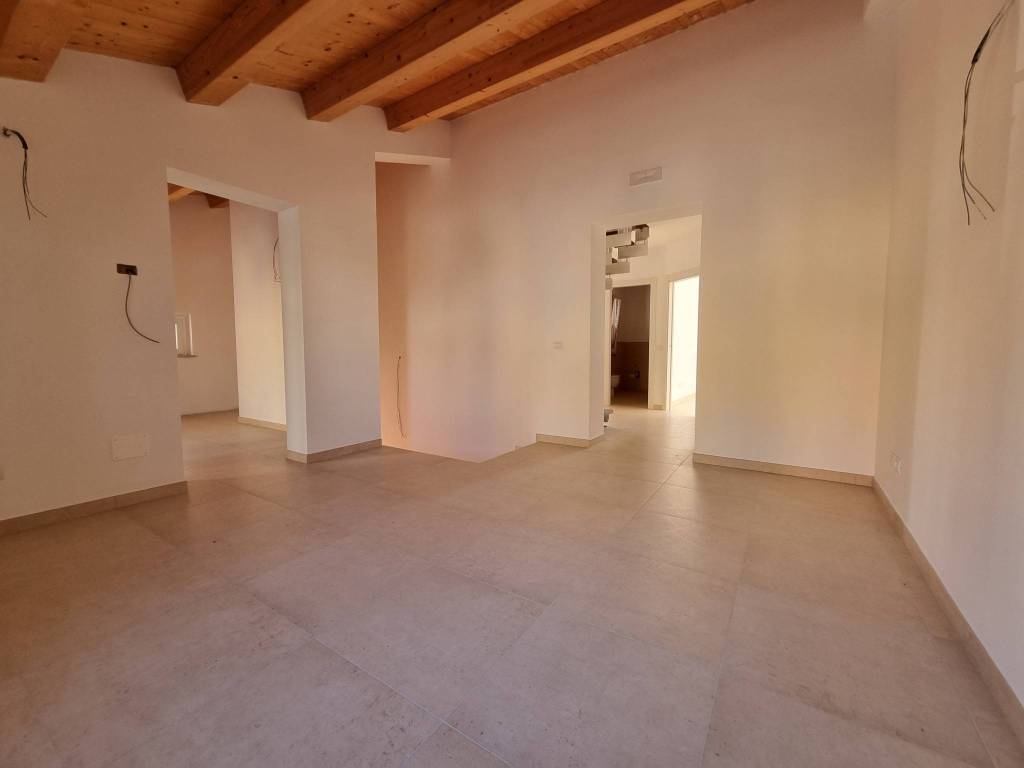 Appartamento a Castelfidardo in Via Luigi Cadorna - Foto 4
