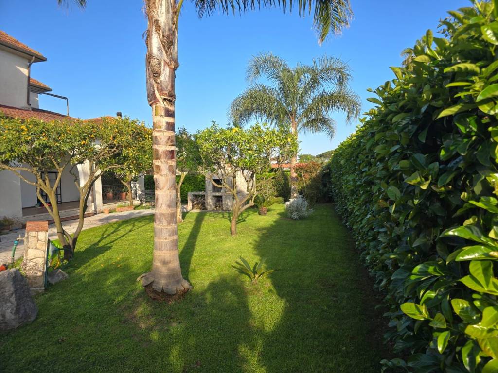 Appartamento a San felice circeo in Via dei Caprioli - Foto 4