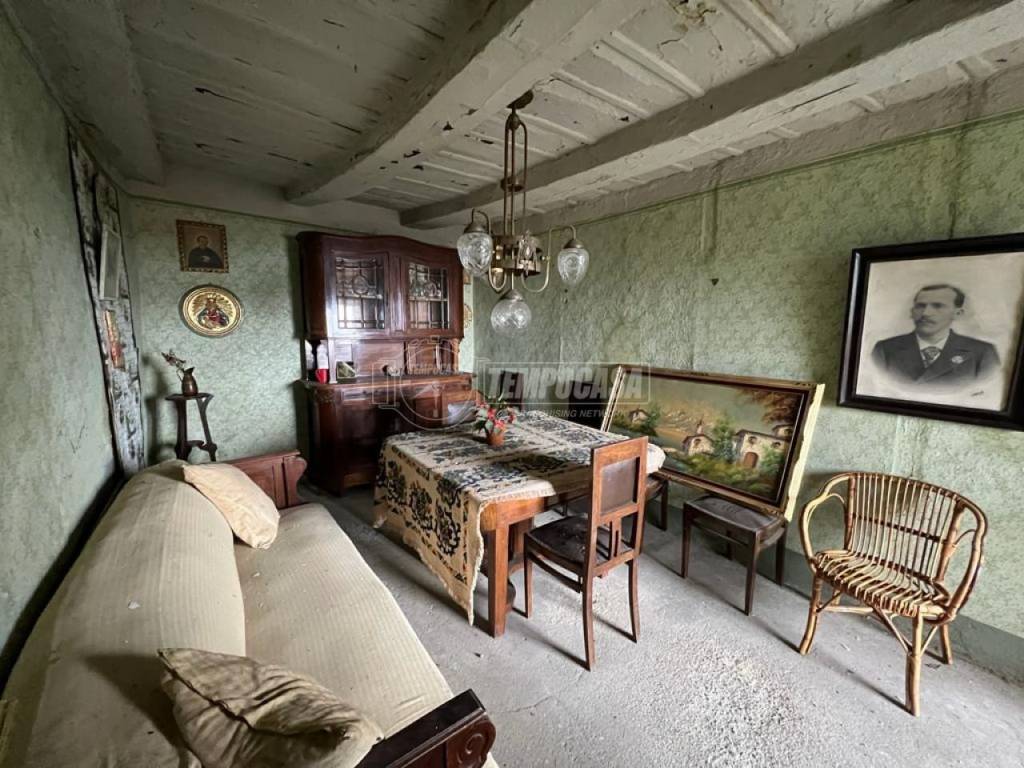 Appartamento a Agra in Via Marconi 10 - Foto 4