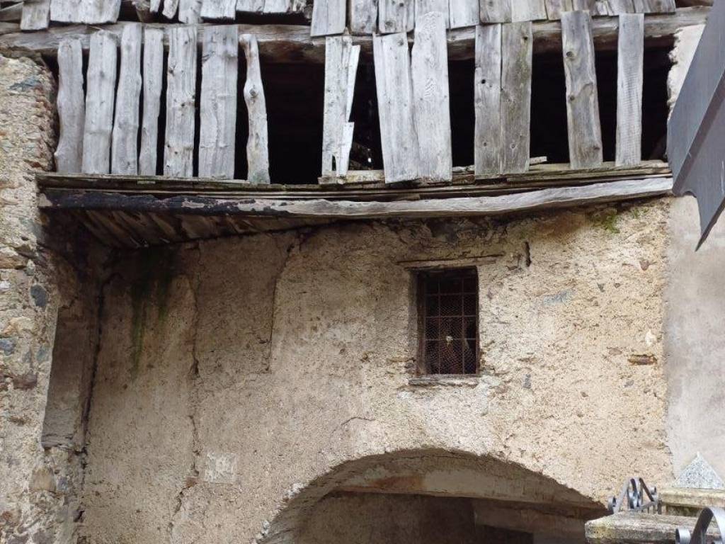 Palazzo / stabile a Vione in Via Trieste - Foto 2