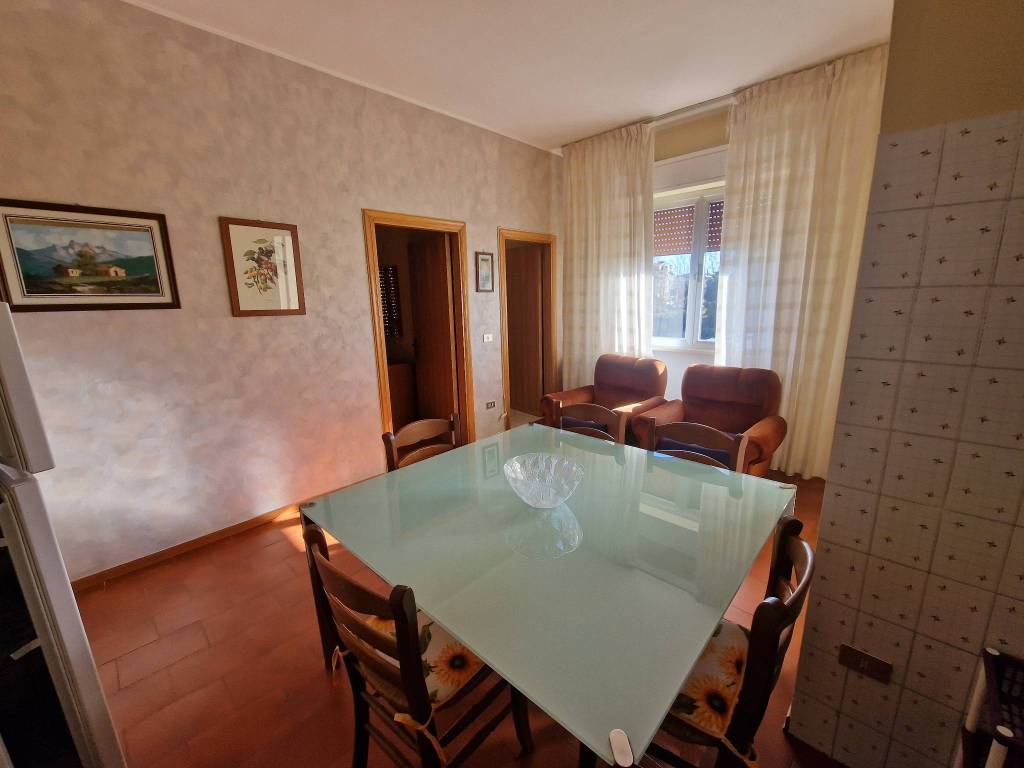 Appartamento a Alba adriatica in Via Trebbia - Foto 3