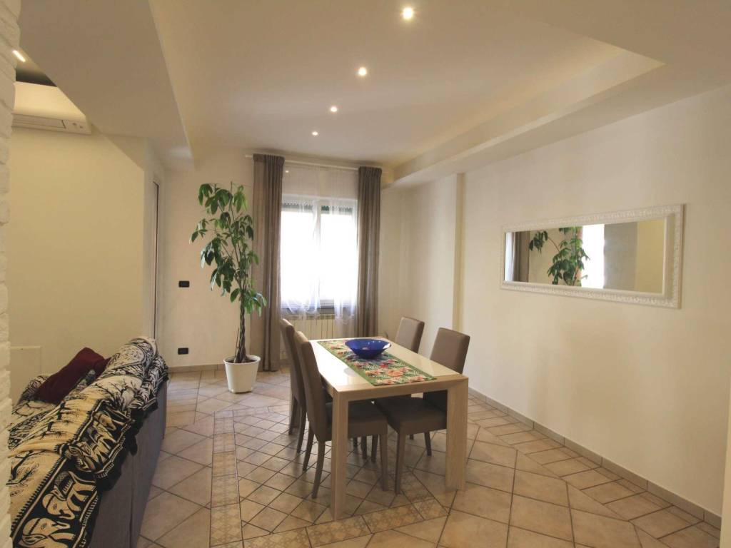 Appartamento a Genova in Via Dino Col - Foto 5