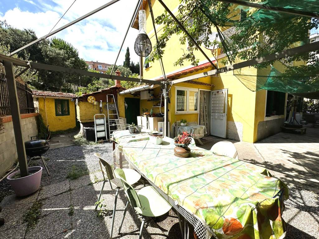 Appartamento a Albenga in Via Piave - Foto 3