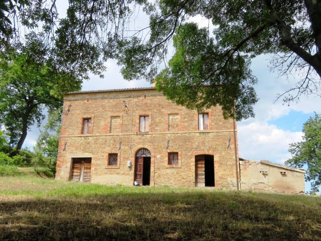 Rustico / casale a Tolentino in Contrada Paterno - Foto 2