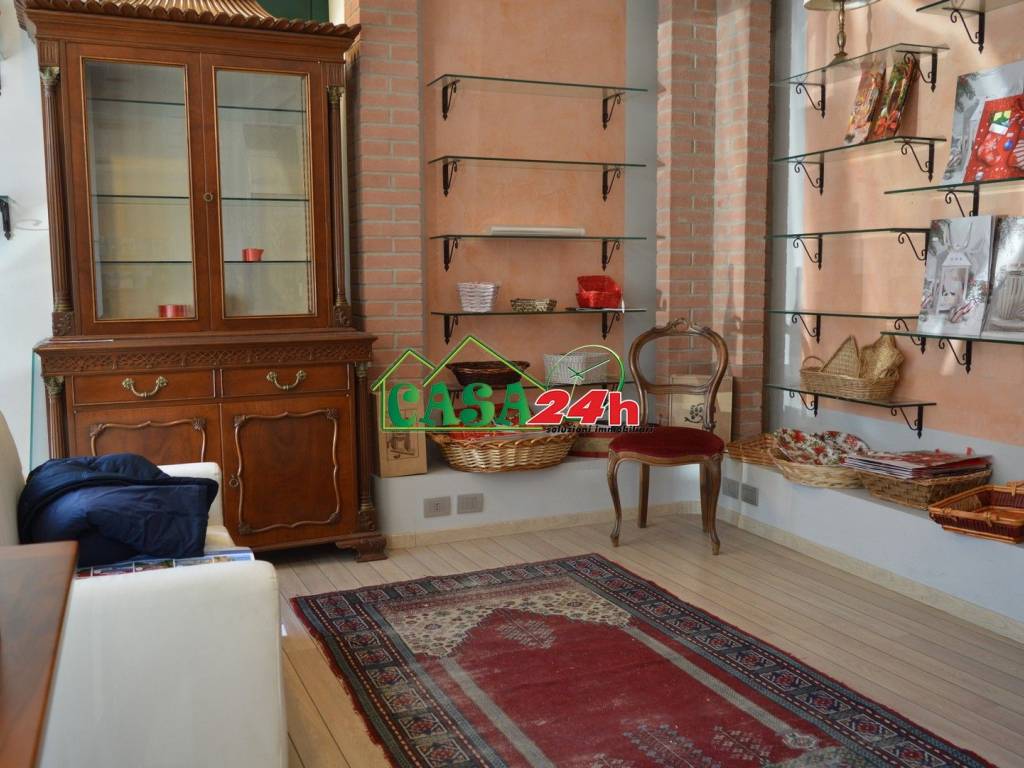 Immobile a Saronno in Piazza Shuster - Foto 5