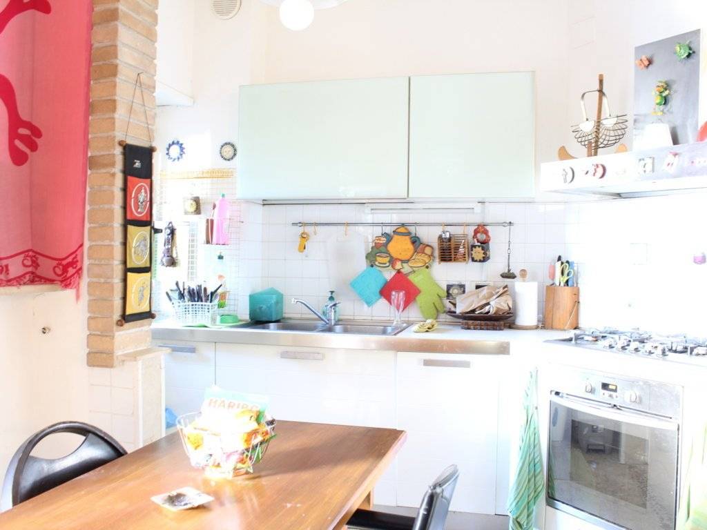 Appartamento a Martinsicuro in Via Trieste, 28 - Foto 3