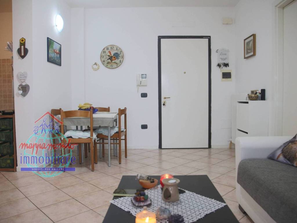 Appartamento a Cento in VIA LUIGI EINAUDI, 5 - Foto 3