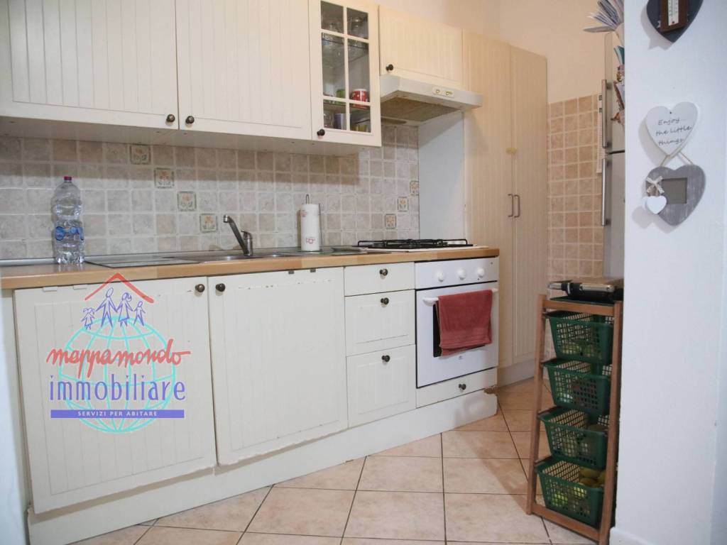 Appartamento a Cento in VIA LUIGI EINAUDI, 5 - Foto 5