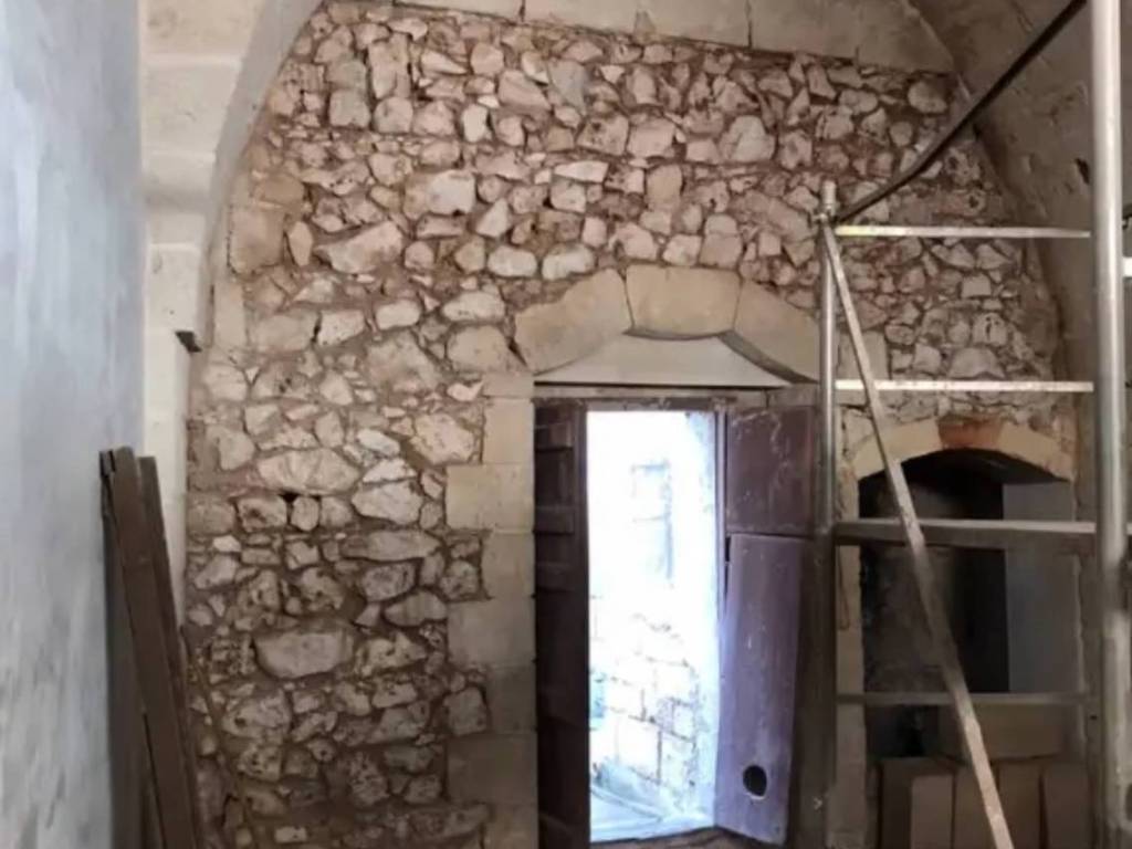 Palazzo / stabile a San vito dei normanni in Via Giudice Raffaele Sardelli - Foto 2