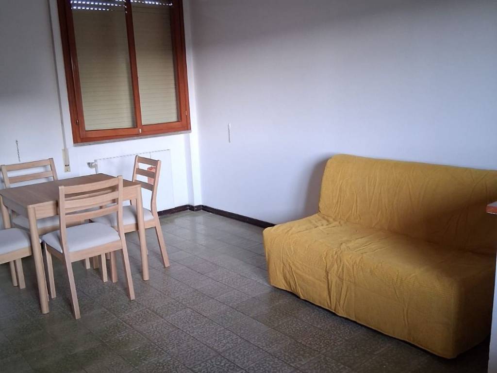Appartamento a Fiumicino in Via Riccione - Foto 5