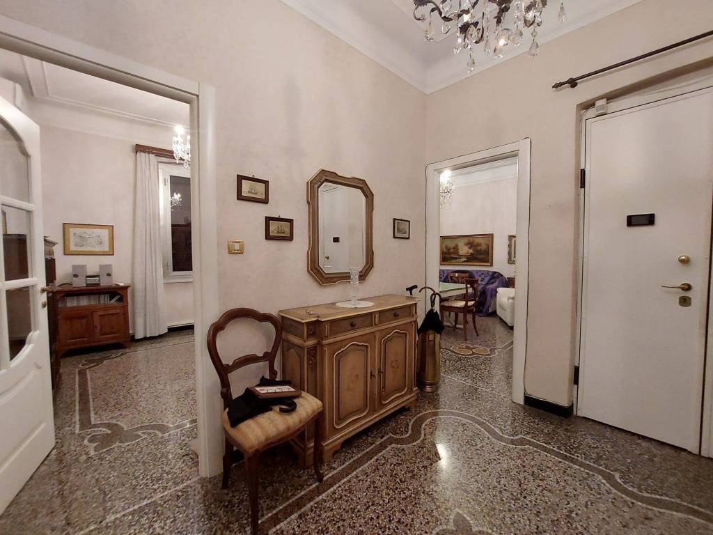 Appartamento a Genova in Via Sturla - Foto 2