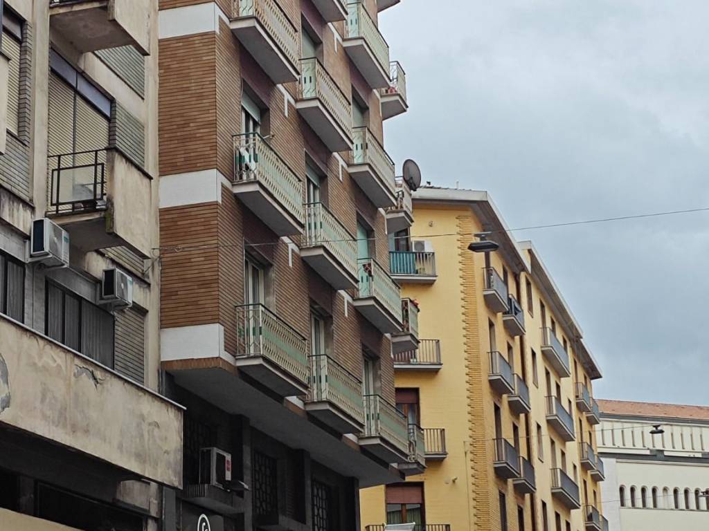 Appartamento a Benevento in Via Michele Mattei - Foto 2