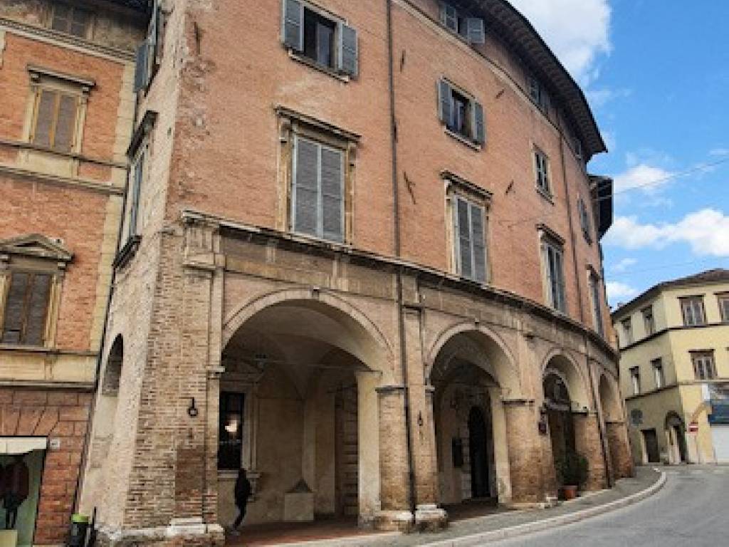 Palazzo / stabile a San severino marche in Piazza del Popolo - Foto 3