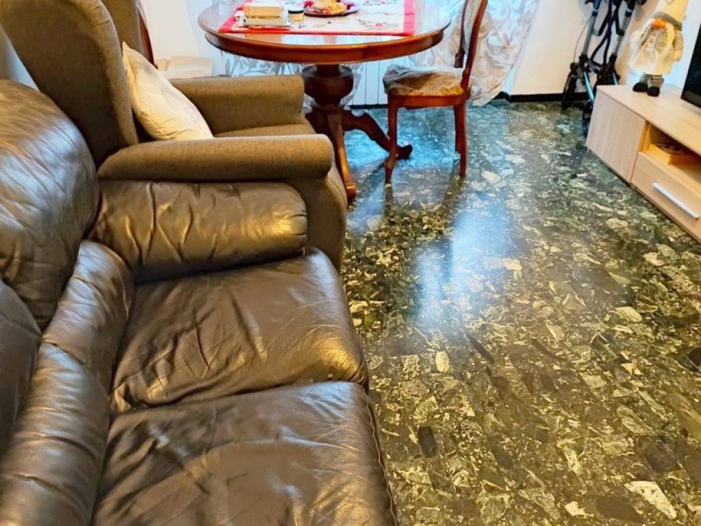 Appartamento a Savona in Via Libero Briganti - Foto 2