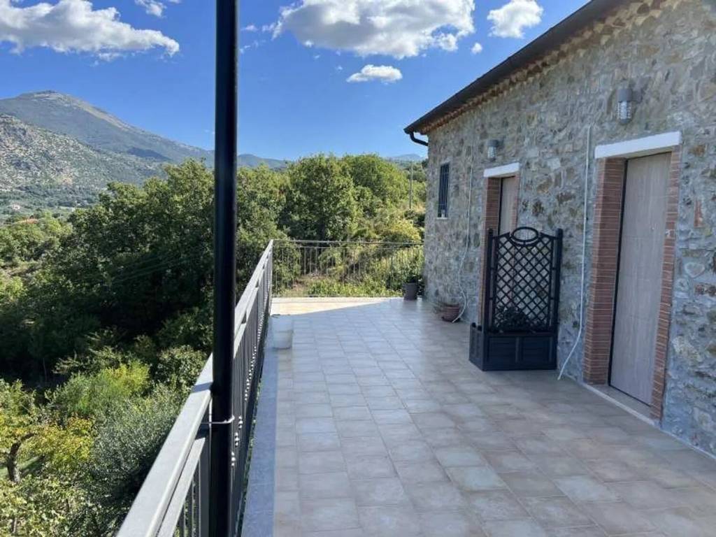 Villa a Giungano in Via Macchie S.N.C. - Foto 3