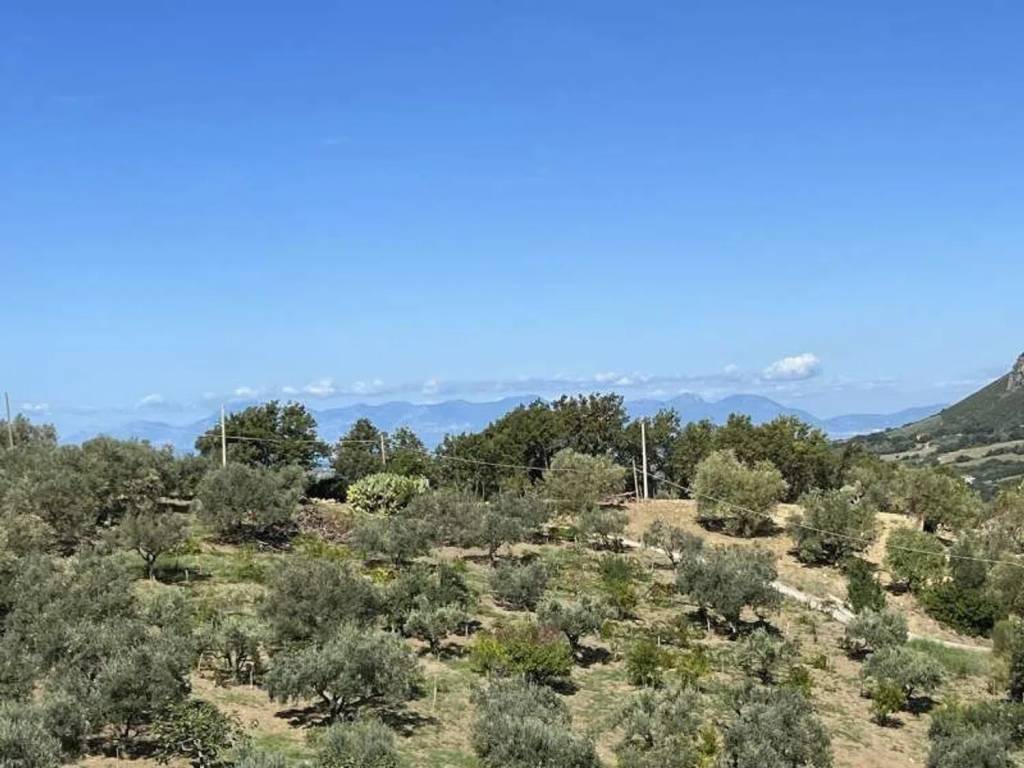Villa a Giungano in Via Macchie S.N.C. - Foto 4