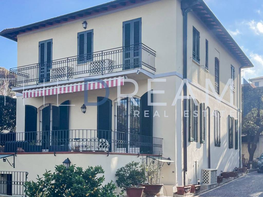 Villa a Rosignano marittimo in Via G. Biagi, 14 - Foto 2
