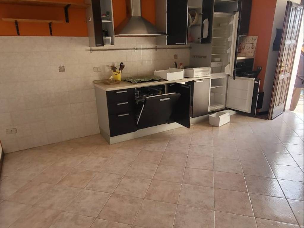 Casa indipendente a Cuggiono in Via della Valle - Foto 2