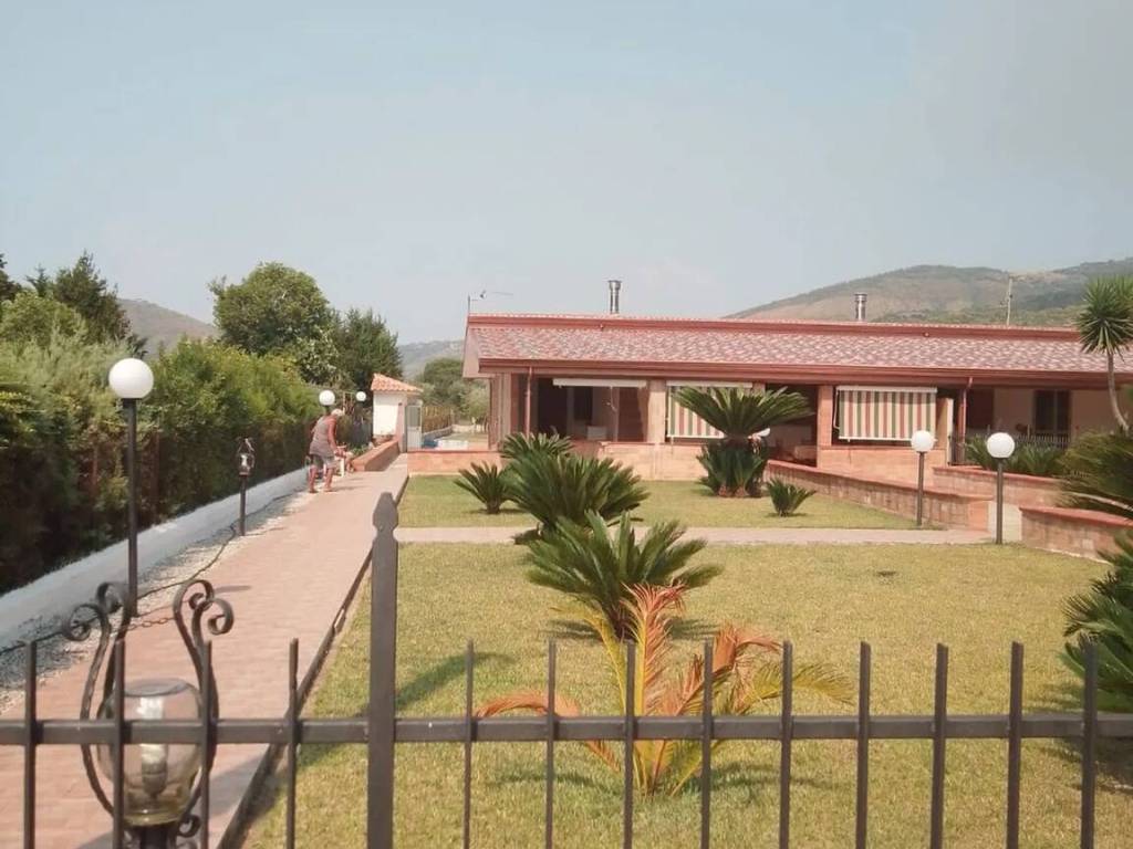 Villa a Montecorice in Mainolfo S.N.C. - Foto 3