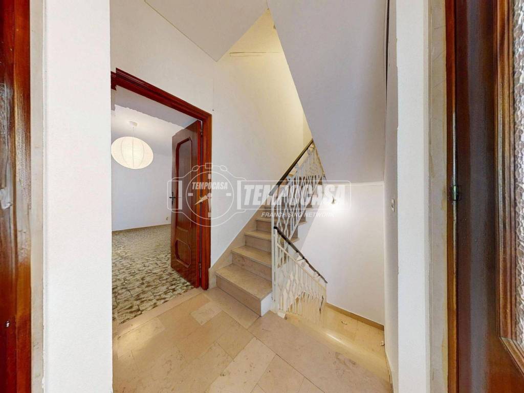Casa indipendente a Conversano in Via Bassi - Foto 5