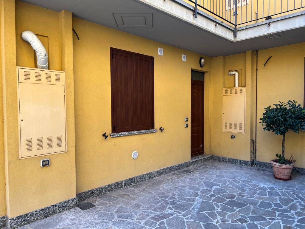 Appartamento a Bonate sotto in Via San Sebastiano, 3 - Foto 2