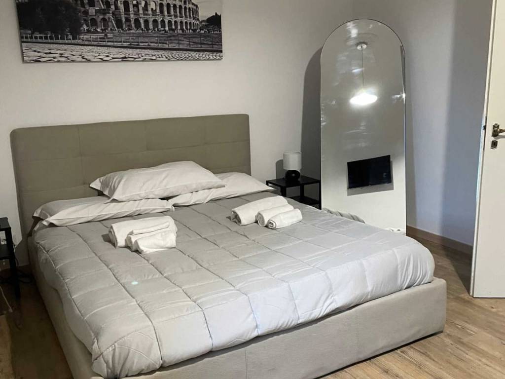 Attività / licenza a Roma in Viale Aurelio Saffi, 25 - Foto 1