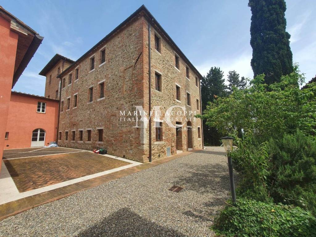 Villa a Castelnuovo berardenga in Strada Statale Val d'Ambra - Foto 5