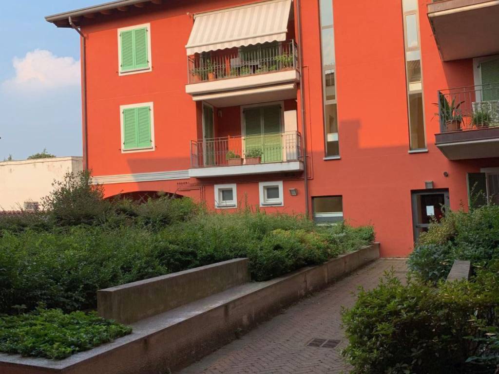 Appartamento a Cermenate in Via Fratelli Cervi, 5 - Foto 2