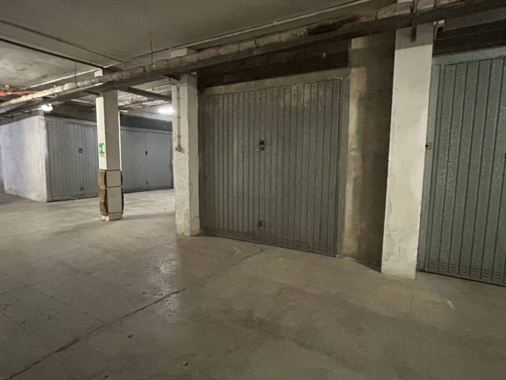 Box / garage a Alessandria in Via Raffaele Lumelli - Foto 3