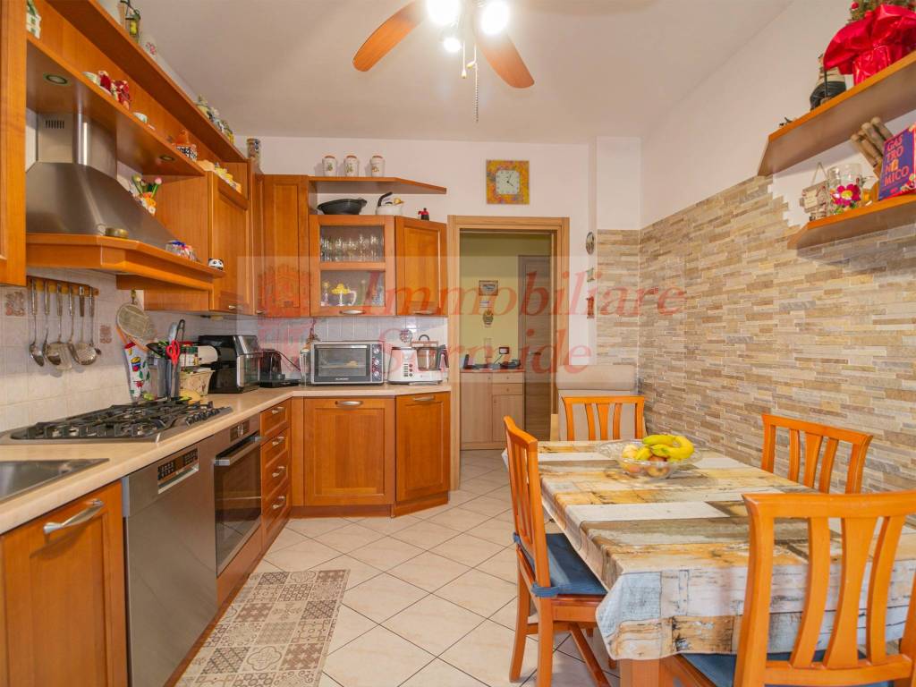 Appartamento a Sermide e felonica in Via Enrico De Nicola - Foto 2