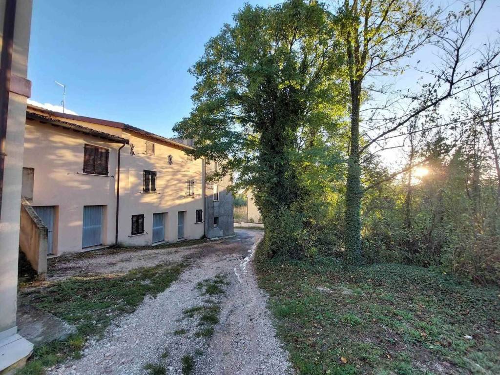 Casa indipendente a Nocera umbra - Foto 5