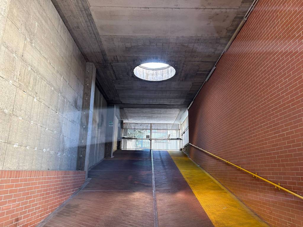 Box / garage a Alessandria in Via Messina - Foto 3