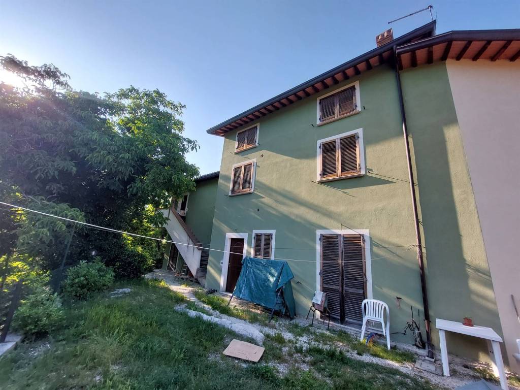 Casa indipendente a Nocera umbra - Foto 2