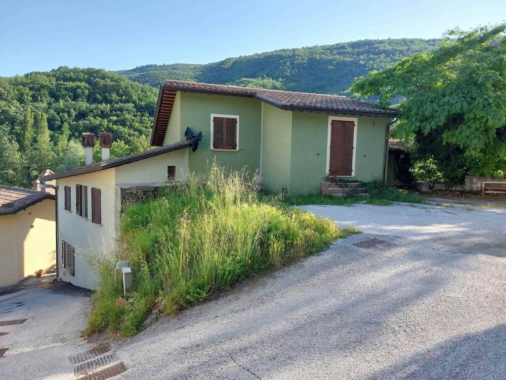 Casa indipendente a Nocera umbra - Foto 4