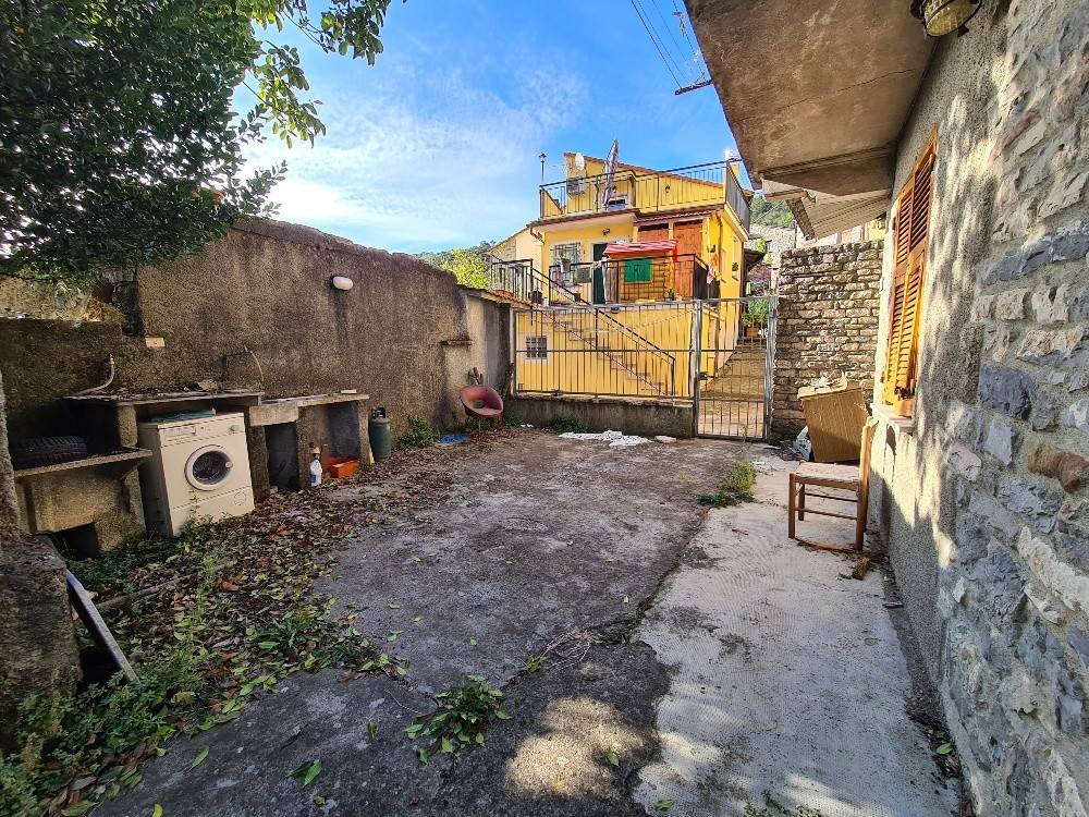 Casa indipendente a Riccò del golfo di spezia in Via Ponzo - Foto 3