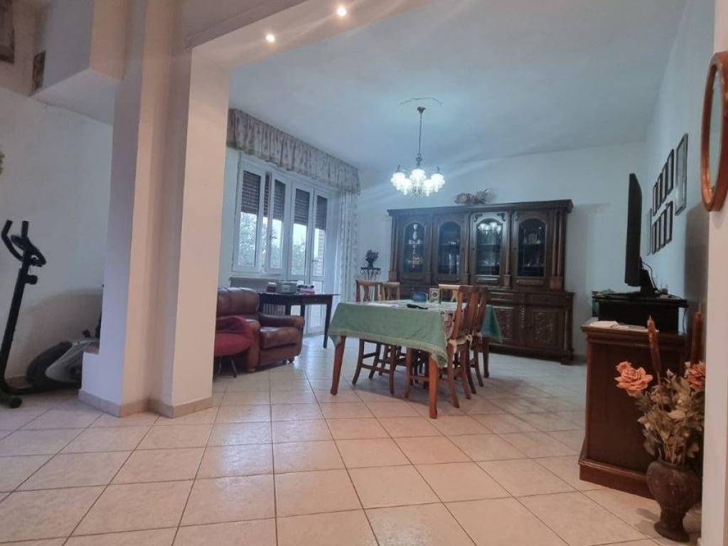 Appartamento a Treia in Borgo Vittorio Veneto - Foto 5