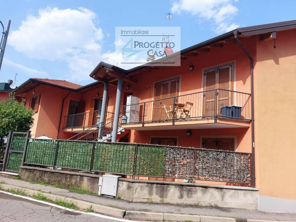 Appartamento a Omegna in Via tiro a segno, 42 - Foto 1